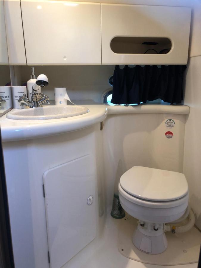 Отель Bea Boat Charter Ментона Экстерьер фото